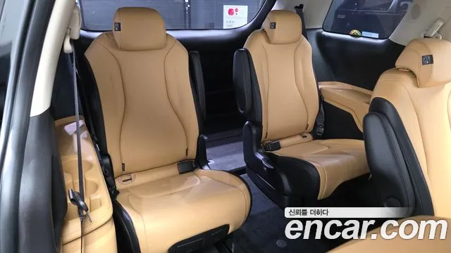 Kia Canival Carnival 4 поколение 9 мест Prestige — Фото автомобиля 13