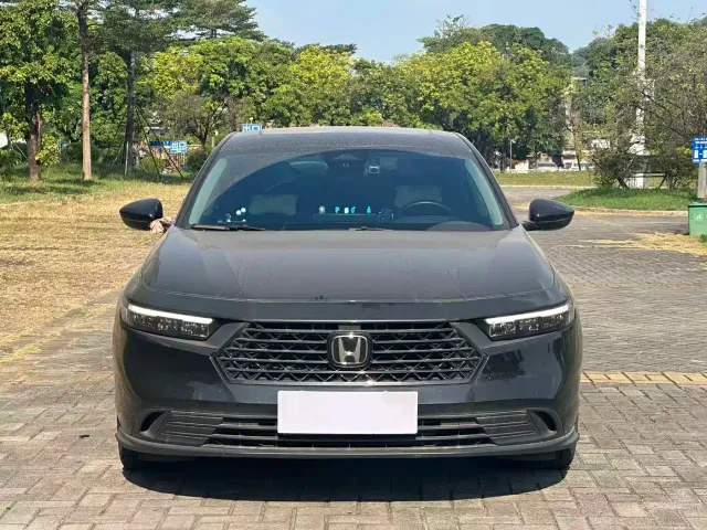 Honda Accord — Фото автомобиля 2