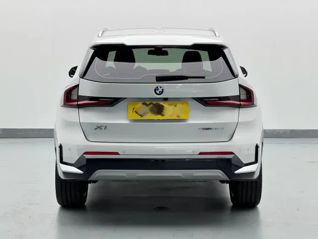 BMW X1 — Фото автомобиля 5