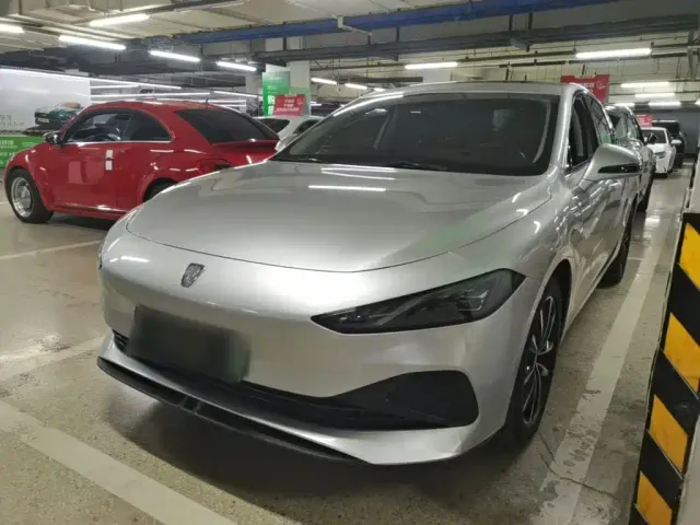 Фотография автомобиля — Roewe D7