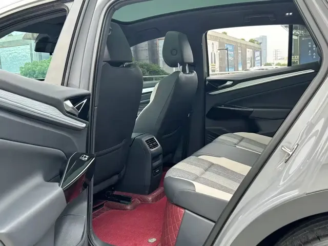 Volkswagen ID.4 Crozz — Фото автомобиля 6