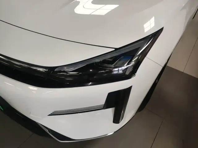 Geely Galaxy L6 — Фото автомобиля 23