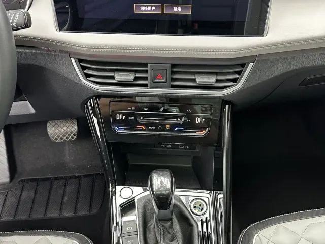Volkswagen Tayron — Фото автомобиля 15