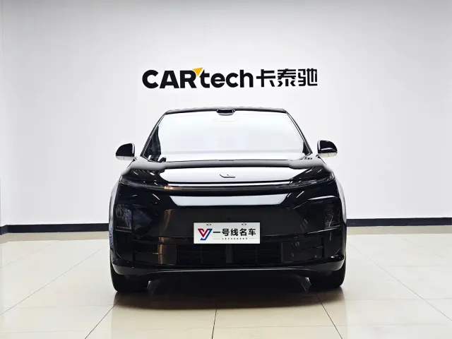 Фотография автомобиля — Li Auto L6