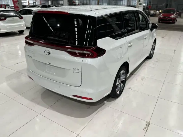 GAC Trumpchi M6 — Фото автомобиля 19