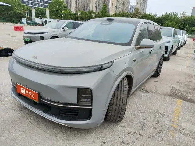 Фотография автомобиля — Li Auto L9