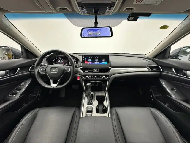 Honda Accord — Фото автомобиля 21