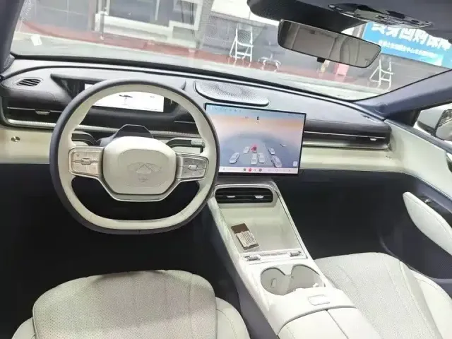 Chery Fengyun Fengyun A9 — Фото автомобиля 8