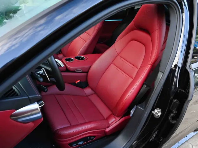 Porsche Panamera — Фото автомобиля 11