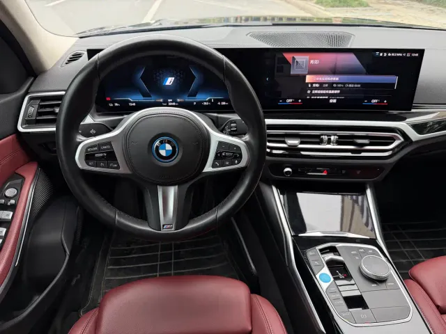 BMW i3 — Фото автомобиля 9