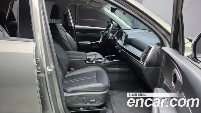 Kia Sorento Новый Sorento 4 поколение Бензин 2.5T 4WD — Фото автомобиля 11