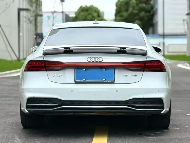 Audi A7 — Фото автомобиля 5