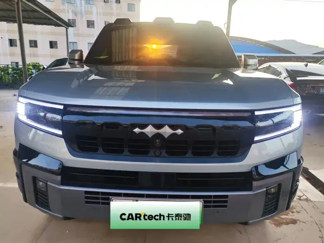 BYD FangChengBao Leopard 8 — Фото автомобиля 2