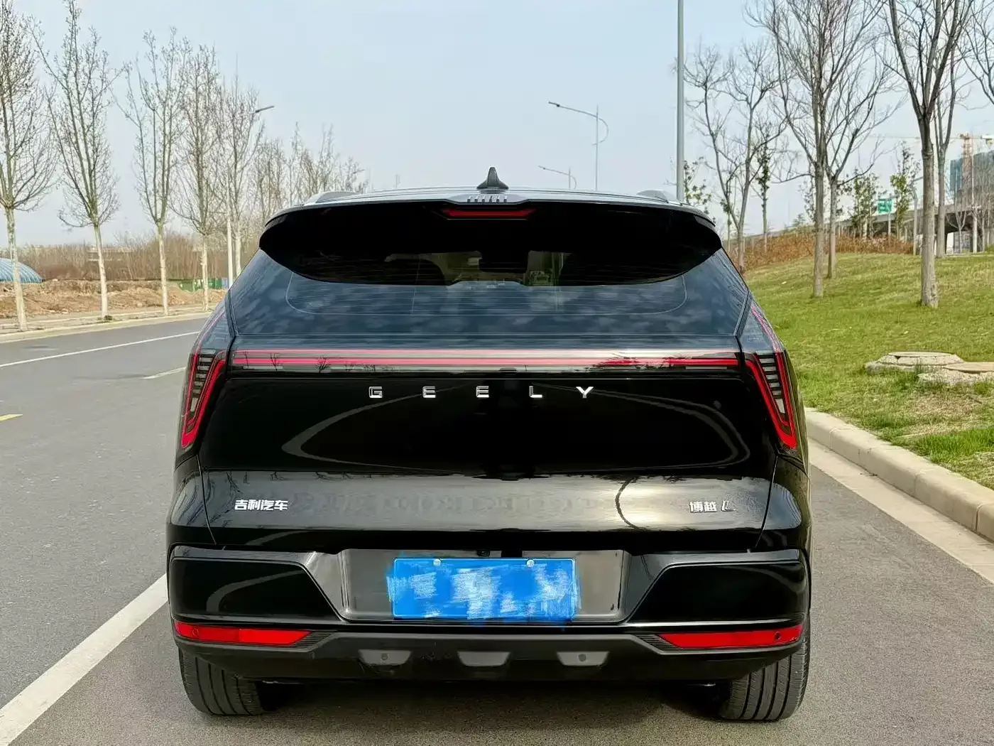 Geely Boyue L 2025 Model 4th Gen 1.5TD DCT Shanhe — Фото автомобиля 8