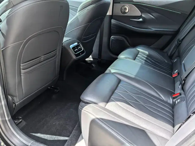 Chery Arrizo 8 — Фото автомобиля 10