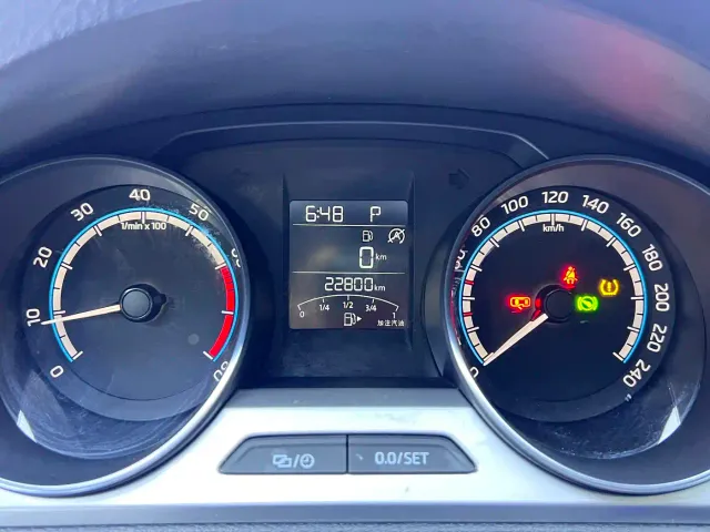 Skoda Rapid — Фото автомобиля 10