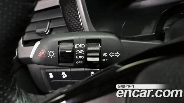 KG_Mobility_Ssangyong Rexton Новый Rexton Sport Дизель 2.2 4WD — Фото автомобиля 16