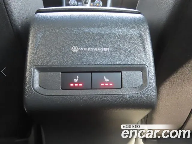 Volkswagen Jetta — Фото автомобиля 7
