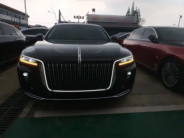 Hongqi H9 — Фото автомобиля 2