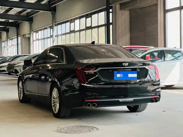 Cadillac CT6 — Фото автомобиля 3
