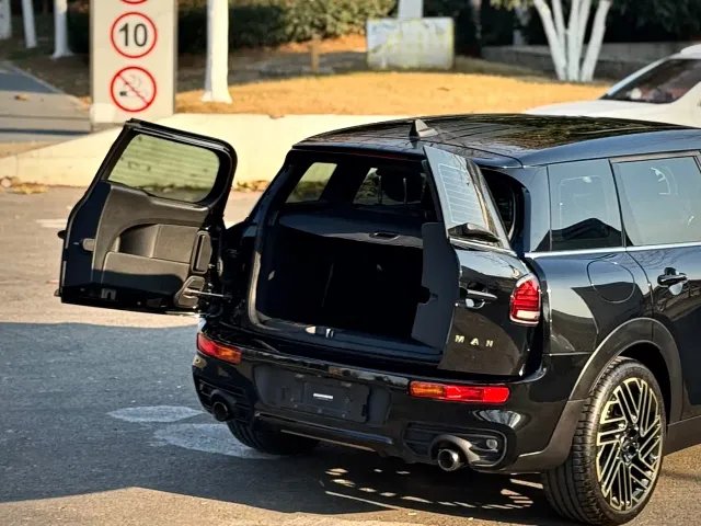 MINI Clubman — Фото автомобиля 4