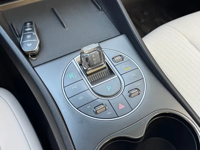BYD Seal 05 DM-i — Фото автомобиля 16