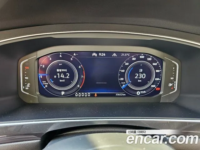 Volkswagen Tiguan — Фото автомобиля 4