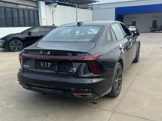 Hongqi Hongqi H5 2025 1.5T DCT Mystic Shadow — Фото автомобиля 18
