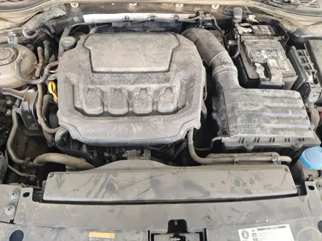 Volkswagen Passat — Фото автомобиля 10