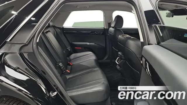 Hyundai Grandeur Grandeur (GN7) 3.5 Бензин 2WD — Фото автомобиля 10
