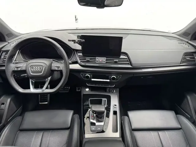 Audi Q5L — Фото автомобиля 4