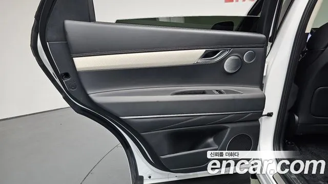 Genesis GV80 2.5T Бензин AWD — Фото автомобиля 22