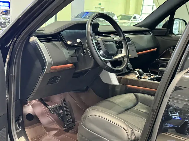 Land Rover Range Rover — Фото автомобиля 4