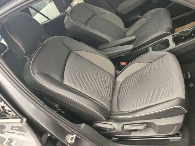 Volkswagen ID.3 — Фото автомобиля 24
