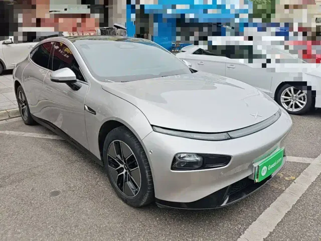 Xpeng P7 — Фото автомобиля 3
