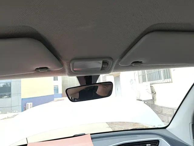 Wuling Hongguang Mini EV — Фото автомобиля 17
