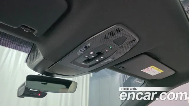 Porsche Macan — Фото автомобиля 22