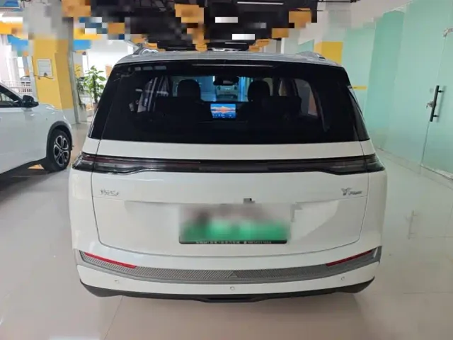 GAC Aion Y — Фото автомобиля 5
