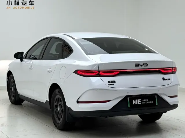 BYD Qin PLUS — Фото автомобиля 4