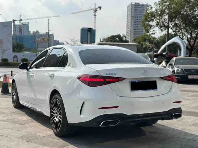 Mercedes-Benz C-Class — Фото автомобиля 4