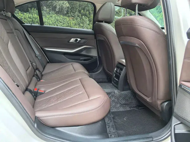 BMW i3 — Фото автомобиля 14