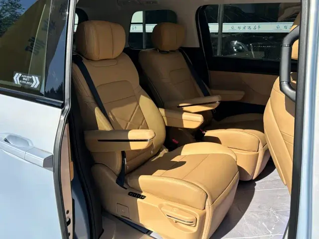 GAC Trumpchi E8 — Фото автомобиля 20