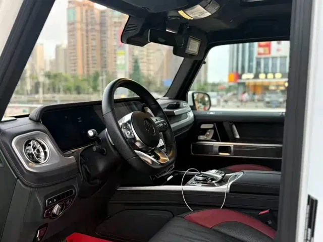Mercedes-Benz G-Class — Фото автомобиля 4