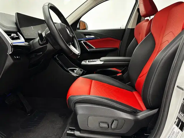 BMW X1 — Фото автомобиля 10