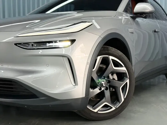 Onvo L60 — Фото автомобиля 2