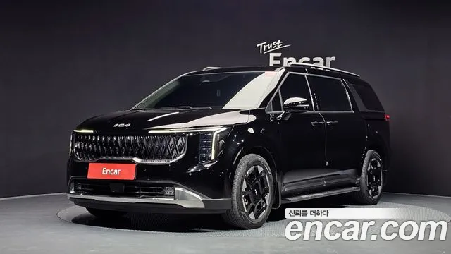 Фотография автомобиля — Kia Carnival 4th Gen