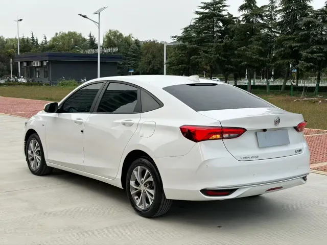 Buick Verano — Фото автомобиля 9