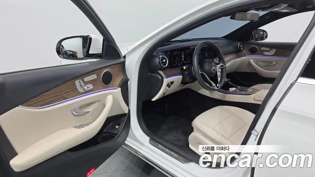 Mercedes-Benz E-Class W213 — Фото автомобиля 15