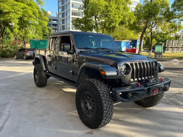 Jeep Gladiator — Фото автомобиля 3