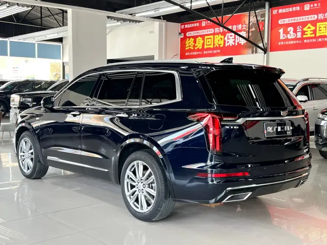 Cadillac XT6 — Фото автомобиля 6